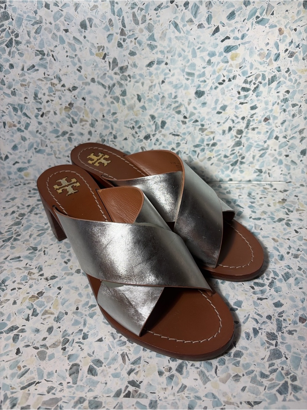 Tory Burch Silver Leather Criss Cross Mule Heels 6.5